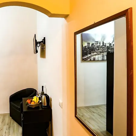Lydka Domus Guest house 2*